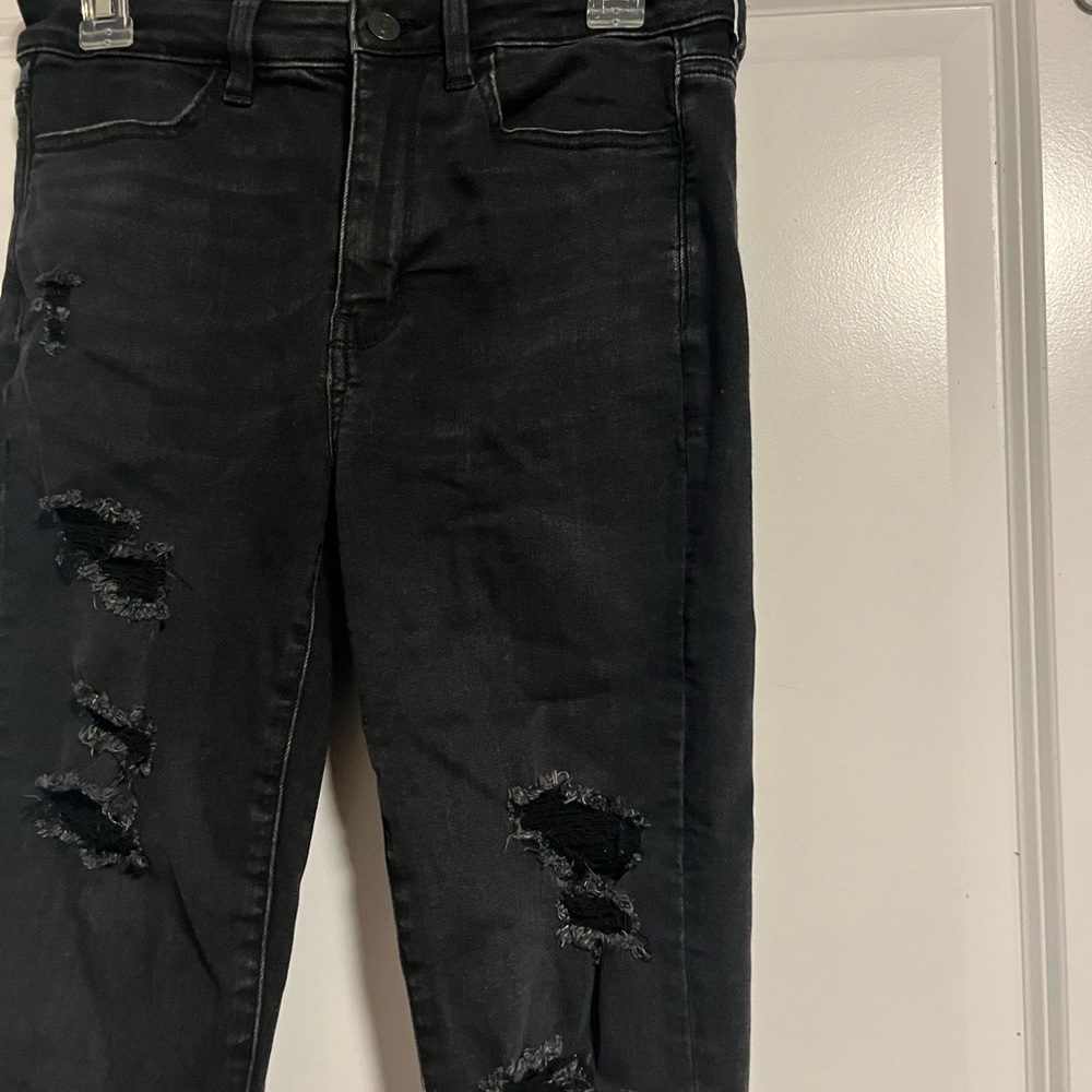 Women's Black Distressed Jeans
